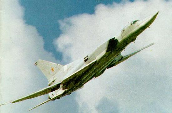 Tu-22M