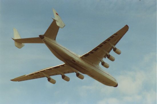 An-225