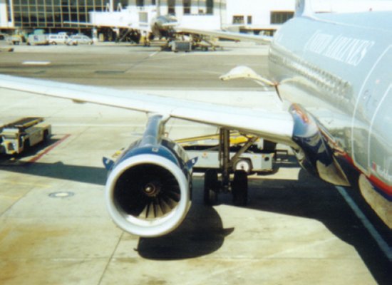 Vortex generators on the engine nacelle of an Airbus A319