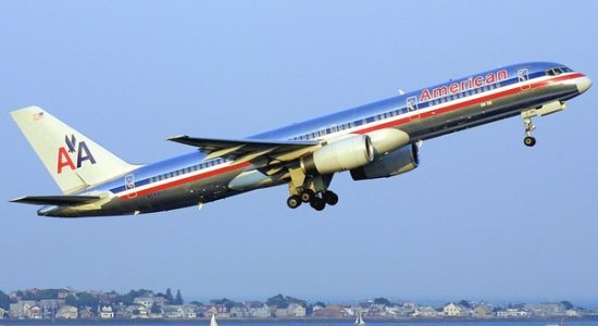 American Airlines Boeing 757-200 with tail number N644AA