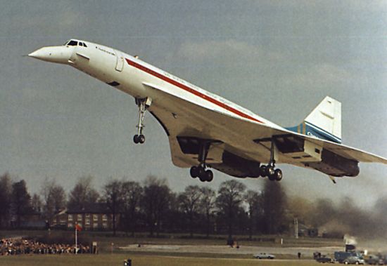 First flight of the second Concorde prototype